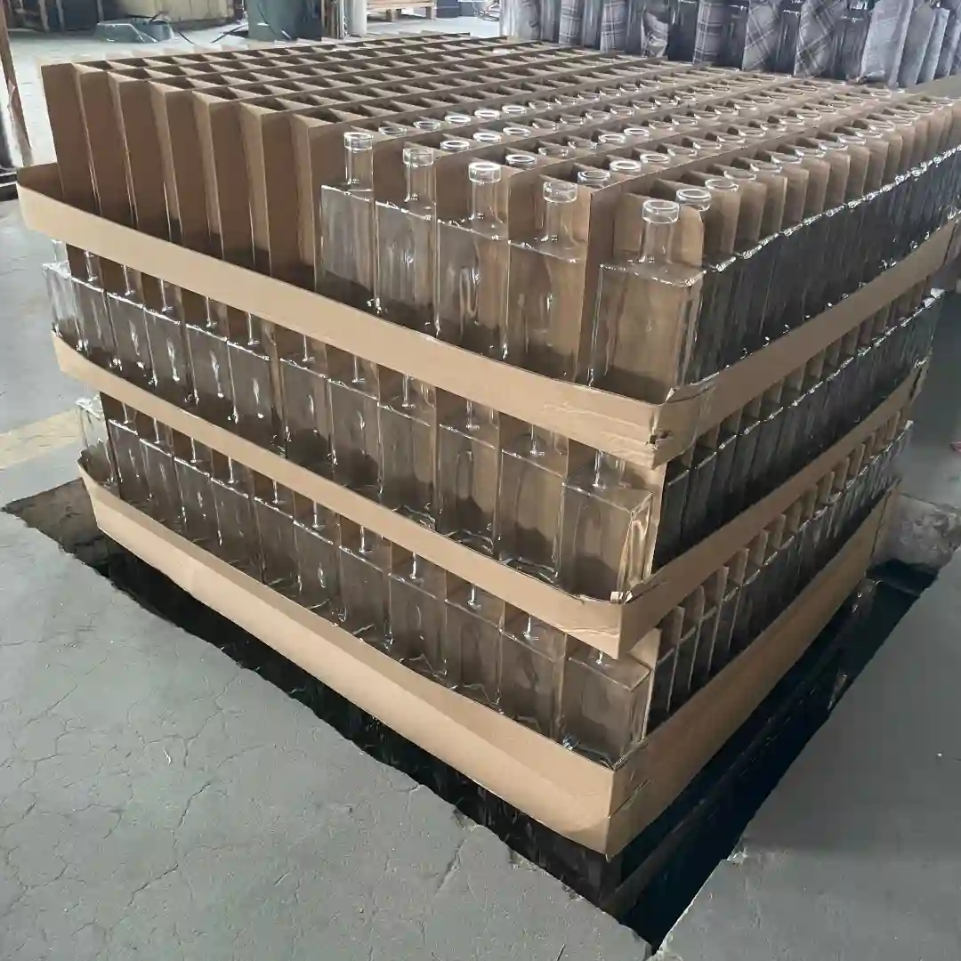 Pallet Divider Packaging Method 1