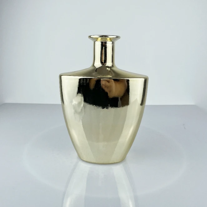 700ml Gold-Trimmed Brandy Glass Bottle - Luxury Spirits Design