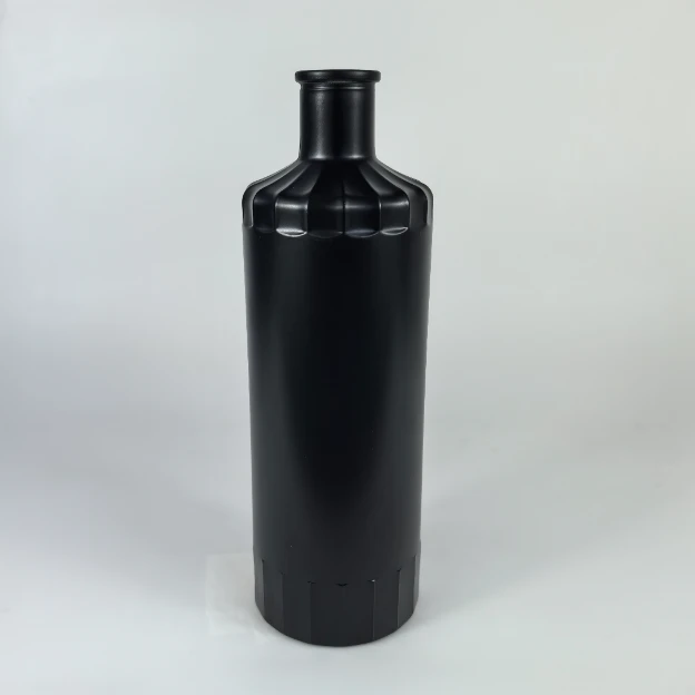 750ml Black Glass Bottle - Premium Spirits Design